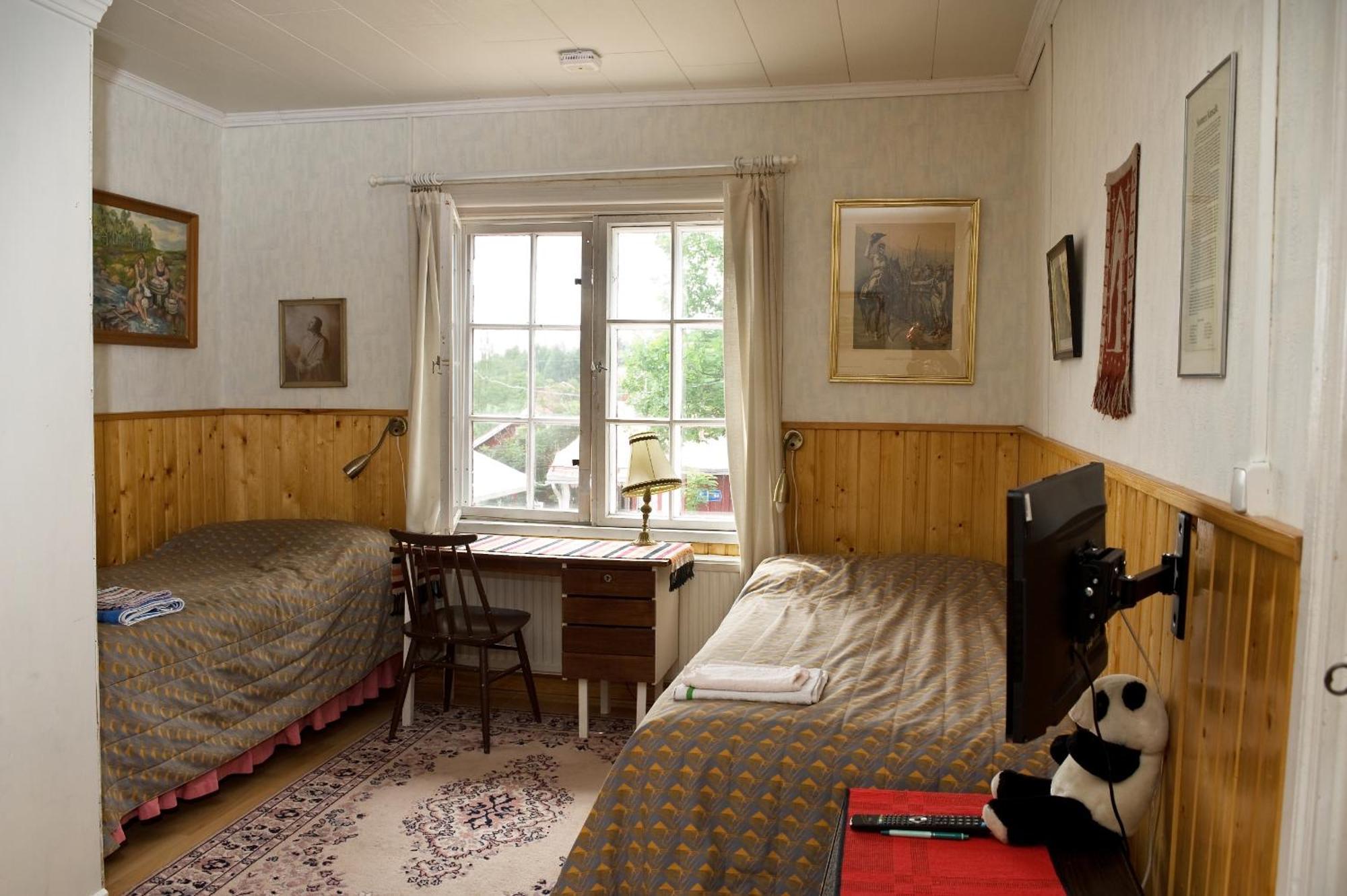 Kartano Hostel Kokemäki Pokoj fotografie